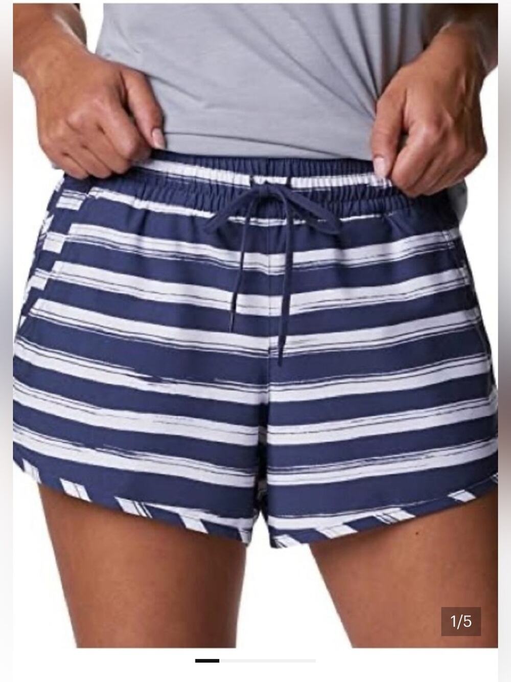 Columbia Omni-Shade Navy Blue and White Striped Women's Shorts 2X